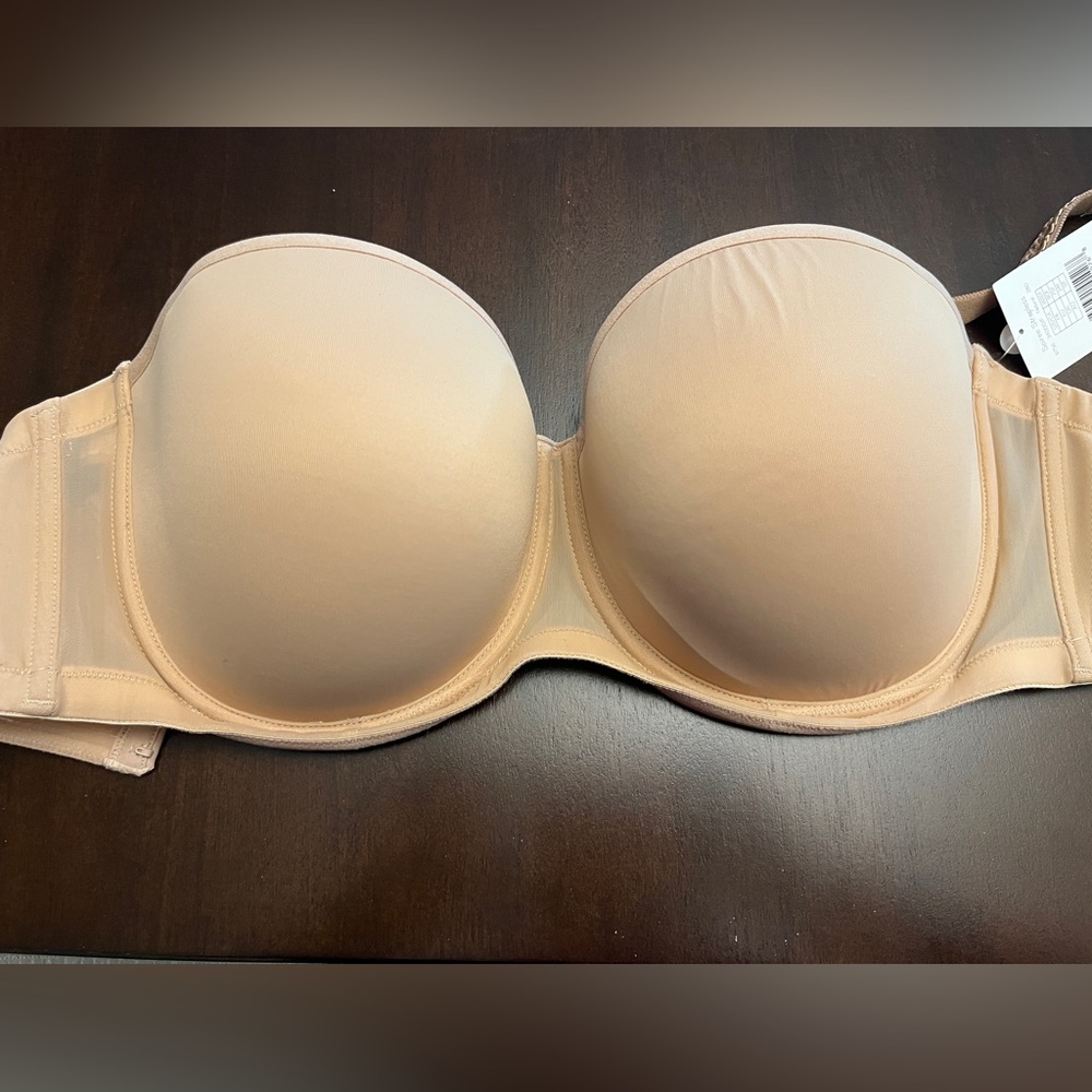 Le Mystere Strapless Bra in Beige